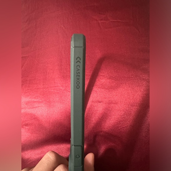 Green Iphone Case iPhone 14pro - Picture 6 of 10